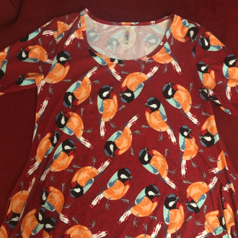 LuLaRoe Perfect T xsmall Red with Birds